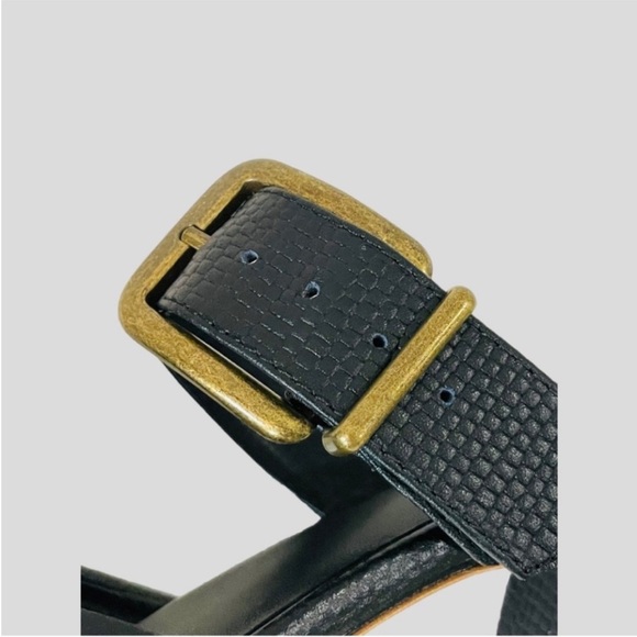 NEW! CHARLOTTE STONE NEW GINA
BLACK HEELS SIZE 9 - Picture 10 of 16